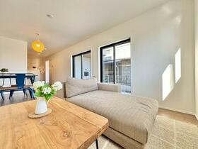 埼玉県上尾市大字瓦葺