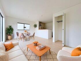 埼玉県越谷市大字大林