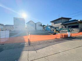 埼玉県川口市赤井３丁目