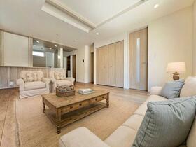 埼玉県上尾市向山２丁目