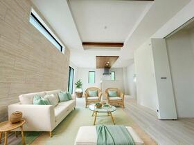 埼玉県さいたま市緑区大字三室