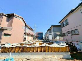 埼玉県さいたま市緑区大字三室