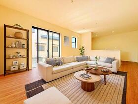 埼玉県上尾市大字小敷谷