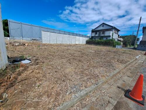 Land, Asahi, Chiba