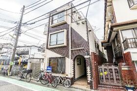 メゾン・ド・エクレール