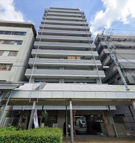 エスリード吹田駅前