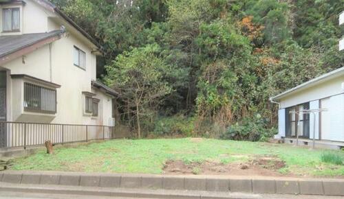 Land, Sanmu, Chiba