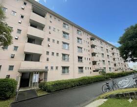 立川柏町団地１１号棟