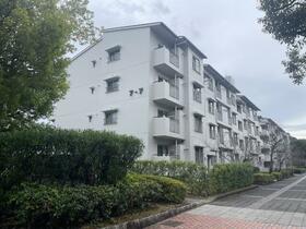 なぎさ団地７−７号棟