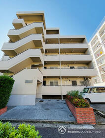 グロー・ハイツ