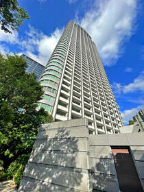 東京都港区東新橋１丁目