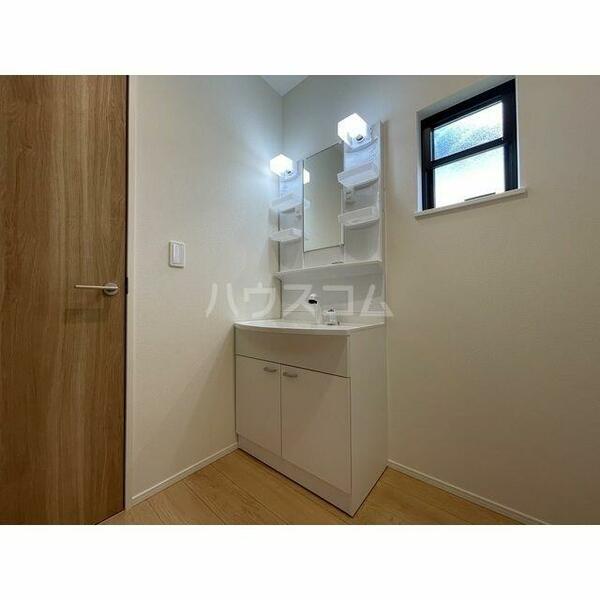 detached 埼玉県比企郡川島町大字上伊草
地図を見る