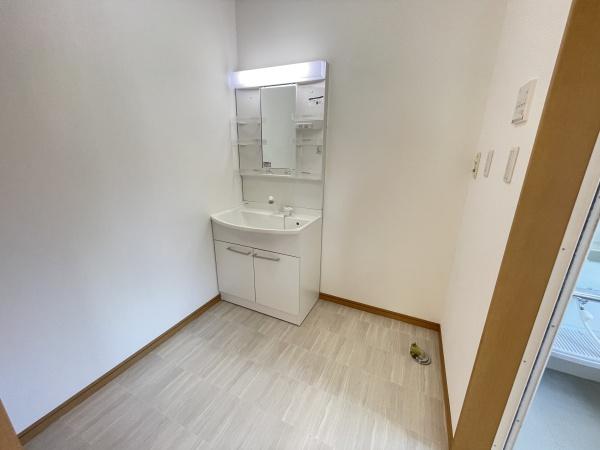 detached 埼玉県坂戸市本町

地図を見る