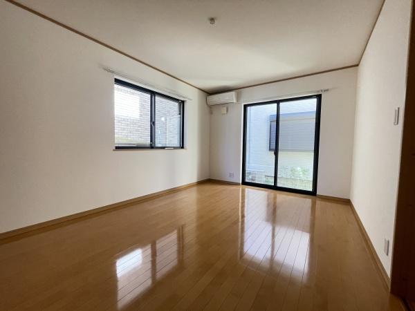 detached 埼玉県坂戸市本町

地図を見る