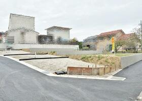 愛知県安城市東町獅子塚