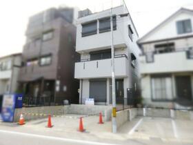 愛知県岡崎市上六名２丁目