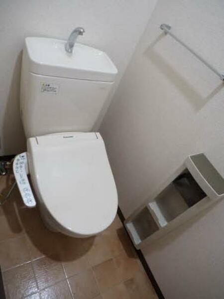 画像12:シャワートイレは今や無くてはならない人気の設備です。毎日が快適になりますよ☆