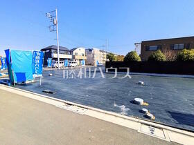 東京都三鷹市上連雀６丁目