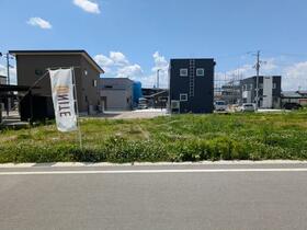 山形県米沢市中田町
