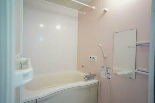 画像5:浴室