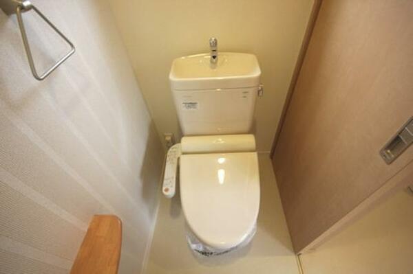 画像12:トイレもくつろぎの空間になるかもしれません。