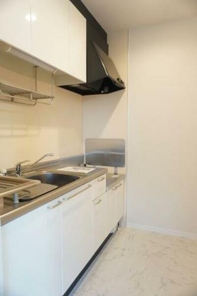 画像5:■キッチン■白で統一され、シンプルで清潔感のあるキッチン♪