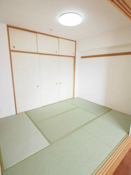 画像12:日本らしい落ち着いた雰囲気の和室です