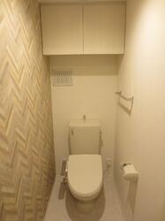 画像8:B202　温水洗浄暖房便座トイレ