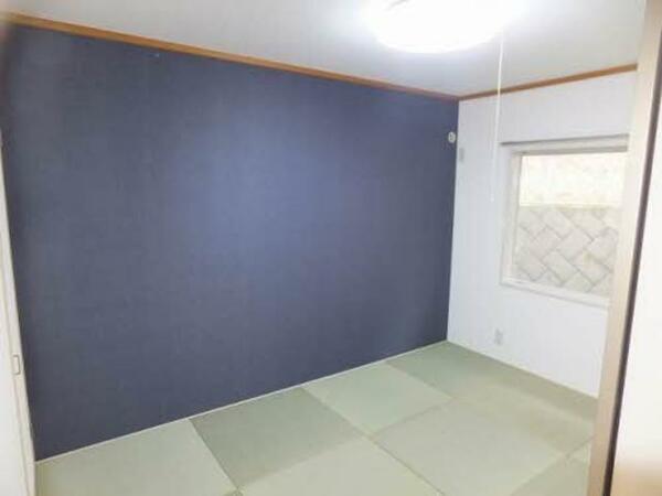 その他画像：和室６．０帖です☆畳を琉球畳に改装致しました☆