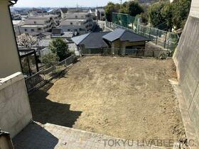 兵庫県川西市萩原３丁目