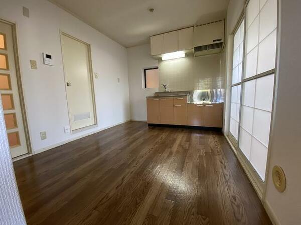 apartment 埼玉県越谷市西方２丁目
地図を見る