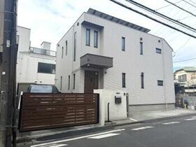 東京都調布市深大寺東町８丁目