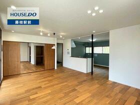 静岡県藤枝市藤岡４丁目