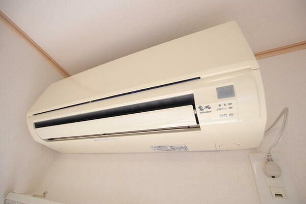 その他画像：エアコン★夏は涼しく、冬は暖かく★