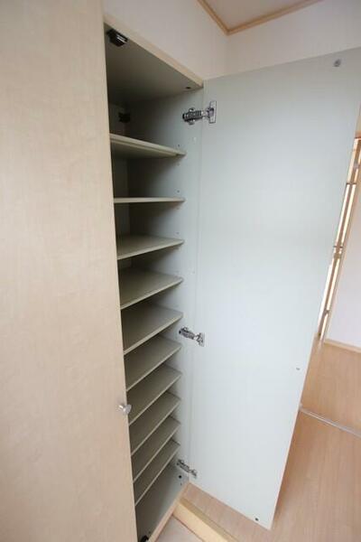 玄関：★シューズボックス★