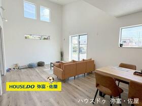 愛知県弥富市平島東３丁目