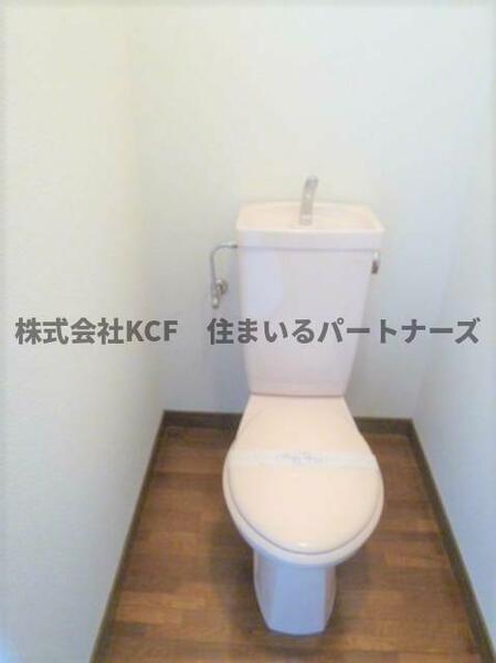 画像11:ゆったりとした空間のトイレです