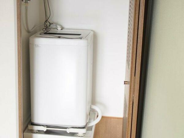 画像6:室内洗濯機置き場を新設しました。洗濯機（新品）。