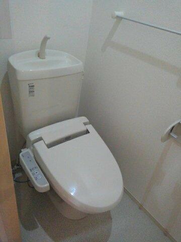 画像7:【メゾン・ド・タカラ】トイレもきれいです