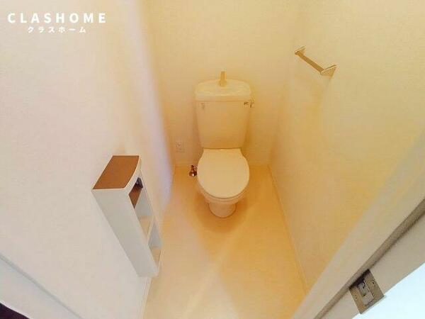 トイレ：同物件の別部屋になります。