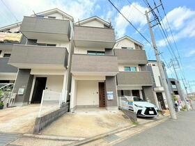 神奈川県横浜市青葉区荏田北２丁目