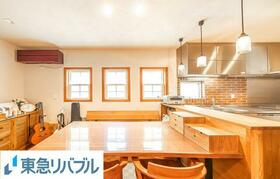 神奈川県川崎市中原区上平間