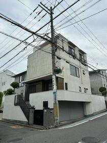 大阪府吹田市千里山西１丁目