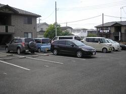 画像16:駐車場です。