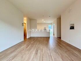 福岡県福津市福間駅東２丁目