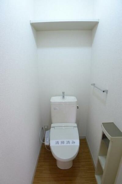 その他画像：【トイレ】清潔・快適な温水洗浄暖房便座