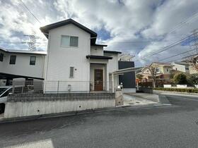 兵庫県川西市けやき坂5丁目