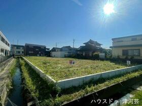 三重県鈴鹿市南堀江１丁目