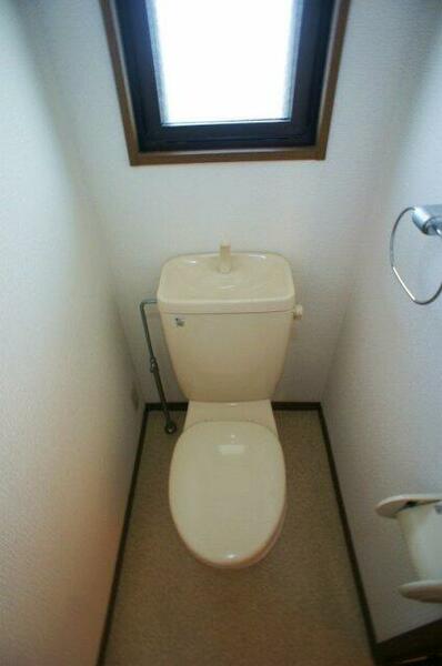 画像6:落ち着いたトイレです