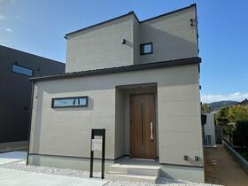 山口県山口市吉敷中東１丁目